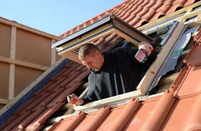 Pose de fenêtres de toit Velux à Lucenay